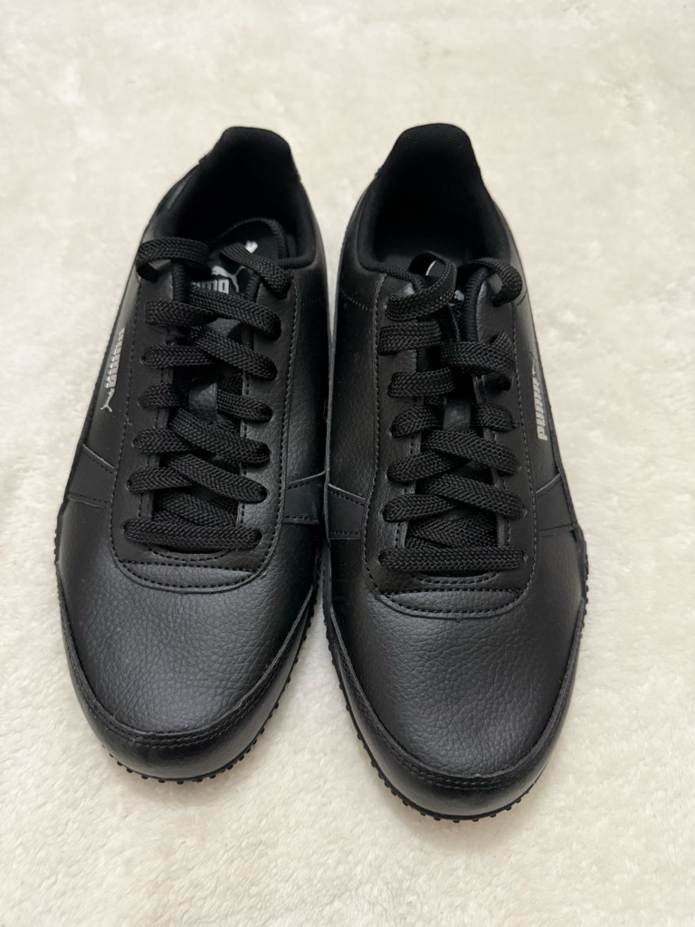 Puma Women’s Black Leather Lace-Up Athletic Sneakers